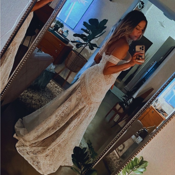 NWT Gorgeous Boho Wedding Dress - Picture 8 of 9